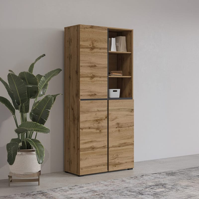 Garderob Kors 3 dörrar - Wotan Ek - Förvaring - Klädförvaring - Garderob & garderobssystem