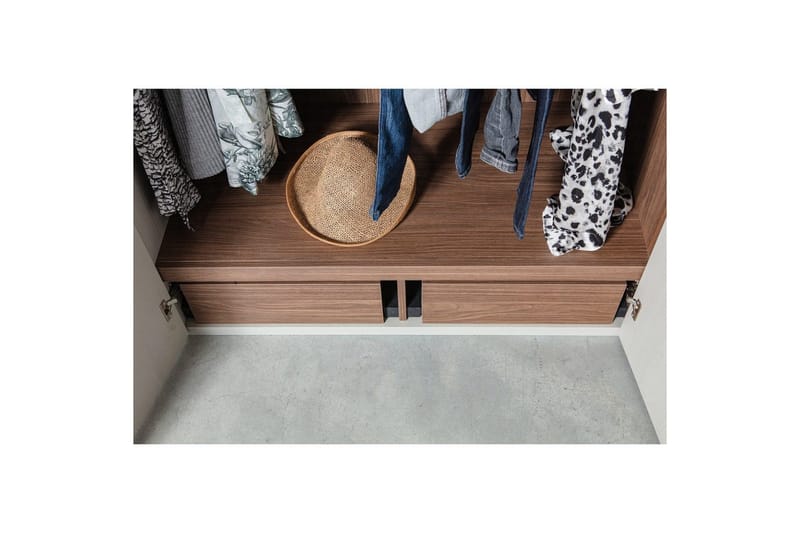 Garderob Rens 3 dörrar - 3 dörrar - Förvaring - Klädförvaring - Garderob & garderobssystem - Klädskåp & fristående garderob