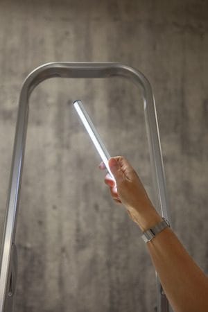 LED-lampa Functional Make Up Light 21 cm Uppladdningsbar 3-stegsdimring - Silver - Belysning & el - Ljuskällor & glödlampor - LED-belysning - LED-lampa