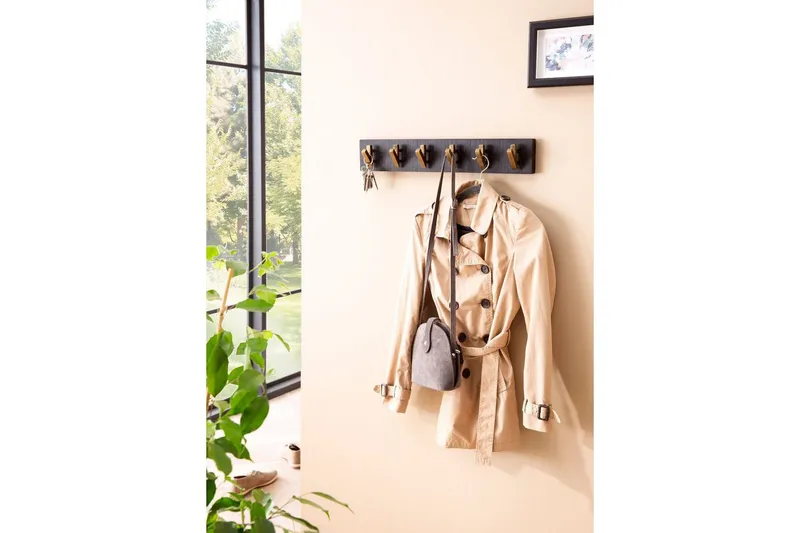 Kapprum Wohnling Väggmonterad klädhängare med 6 gyllene metallkrokar, elegant i svart och guld - Förvaring - Klädförvaring - Klädhängare