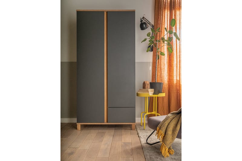 Lounge Garderob Grå/Trä/Natur - VOX - Förvaring - Klädförvaring - Garderob & garderobssystem - Klädskåp & fristående garderob