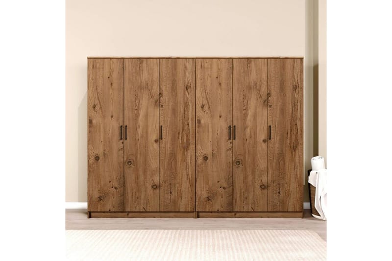 Olera Garderob 240x180 cm - Natur - Förvaring - Klädförvaring - Garderob & garderobssystem