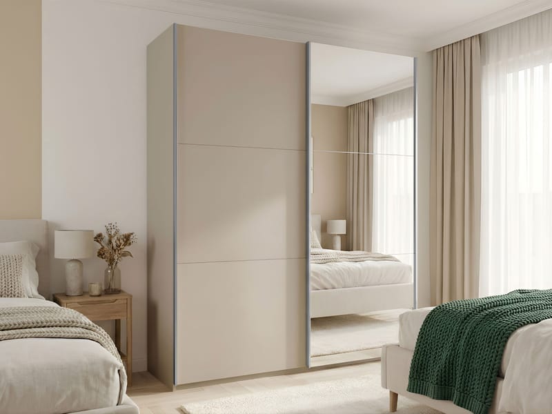 Olvik Garderob med Spegel 200x244 cm - Beige - Förvaring - Klädförvaring - Garderob & garderobssystem
