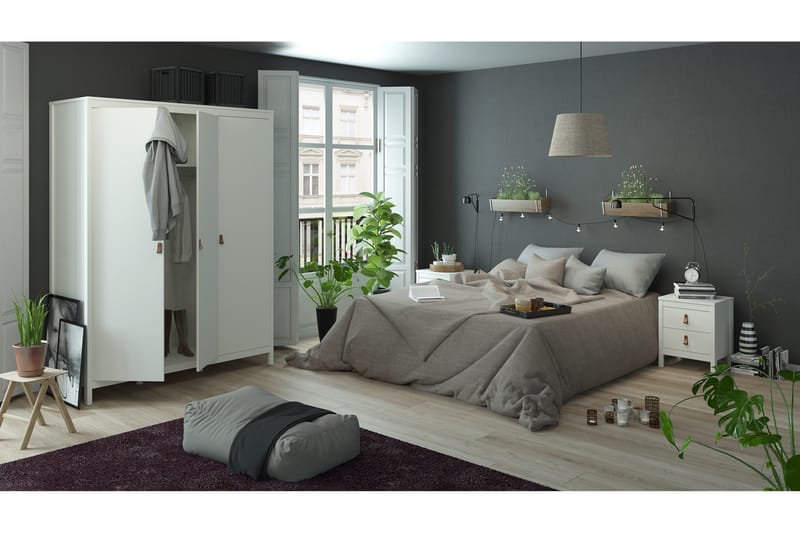 Vallvidera Garderob 58x150 cm - Vit - Förvaring - Klädförvaring - Garderob & garderobssystem