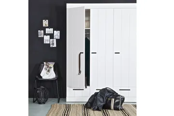Varius Garderob 140 cm 3 Dörrar 3 Lådor - Vit Tall - Förvaring - Klädförvaring - Garderob & garderobssystem