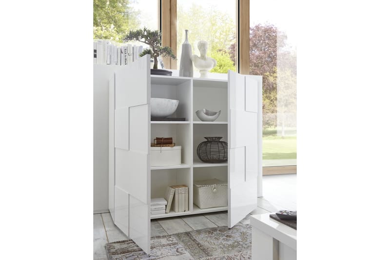 Dama Highboard 121 cm - Vit Högglanslack - Förvaring - Skåp - Förvaringsskåp