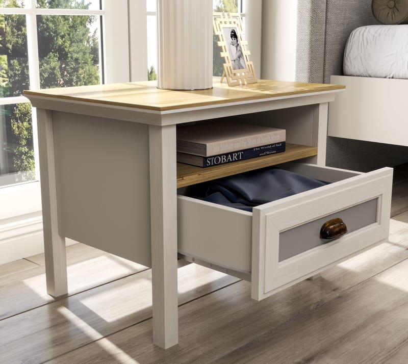 Lilena Sängbord 60 cm - Crème, ek, grå - Förvaring - Skåp - Förvaringsskåp