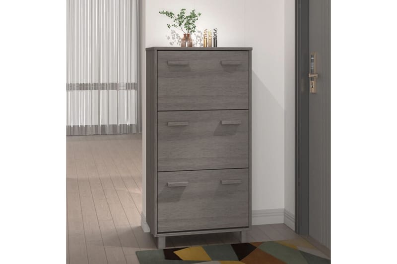 beBasic Skoskåp ljusgrå 59,5x35x117 cm massiv furu - Grey - Förvaring - Skoförvaring - Skoskåp