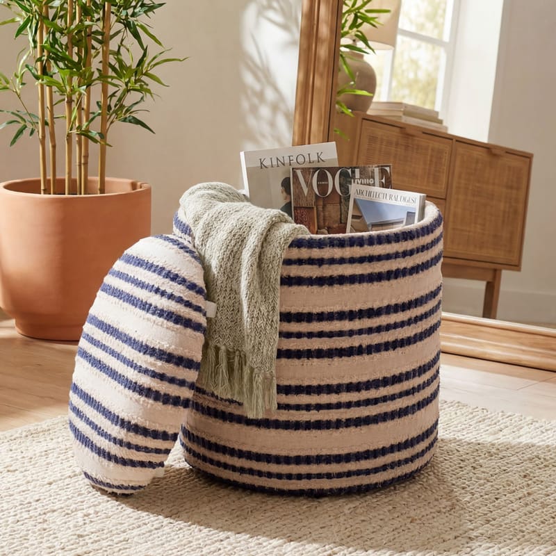 Öster Rund sittpuff med förvaring i bomull - beige, mörkblå - Förvaring - Småförvaring - Förvaringskorgar - Flätad korg & rottingkorg
