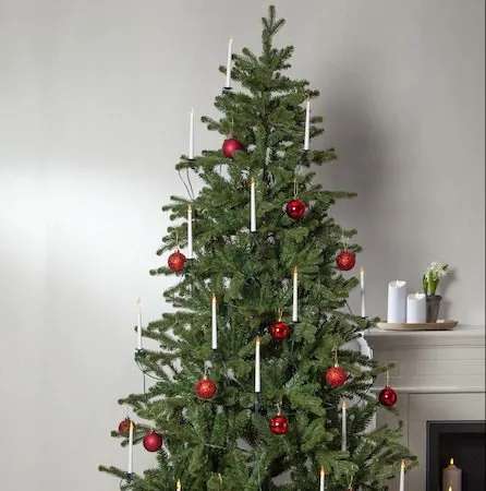 Hedvik Plastgran 210 cm - Grön/Svart - Inredning - Julpynt & helgdekoration - Julpynt & juldekoration - Plastgran