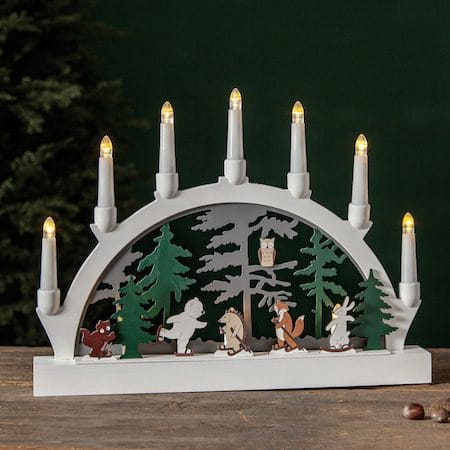 Adventsljusstake Forest Friends 45x33 cm 7 ljus Batteridriven - Vit / Grön / Brun - Inredning - Julpynt & helgdekoration - Julpynt & juldekoration