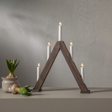 Albo Ljusstake 34 cm - valnötsbrun - Inredning - Julpynt & helgdekoration - Julpynt & juldekoration