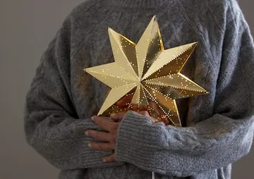 Classic Liten Adventsstjärna 28 cm – Jullampa i Metall - Mässing - Inredning - Julpynt & helgdekoration - Julpynt & juldekoration