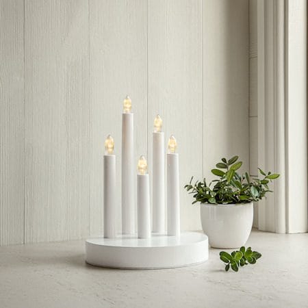 Doris Ljusstake 17.5 cm - vit - Inredning - Julpynt & helgdekoration - Julpynt & juldekoration