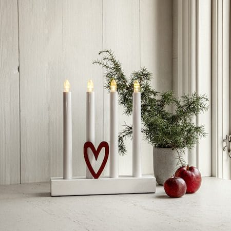 Hilma Adventsljusstake 22 cm - Ljusstake i Trä - Vit - Inredning - Julpynt & helgdekoration - Julpynt & juldekoration