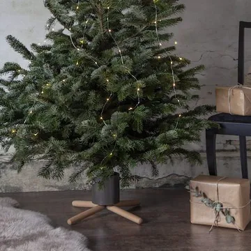 Granig Julgransfot 45 cm - mullvad och naturträ - Inredning - Julpynt & helgdekoration - Julpynt & juldekoration