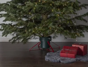 Granig Julgransfot 57 cm - grön/röd - Inredning - Julpynt & helgdekoration - Julpynt & juldekoration