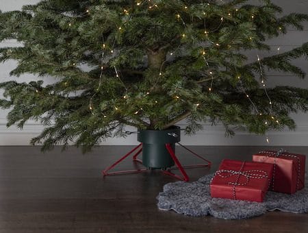 Granig Julgransfot 57 cm - grön/röd - Inredning - Julpynt & helgdekoration - Julpynt & juldekoration