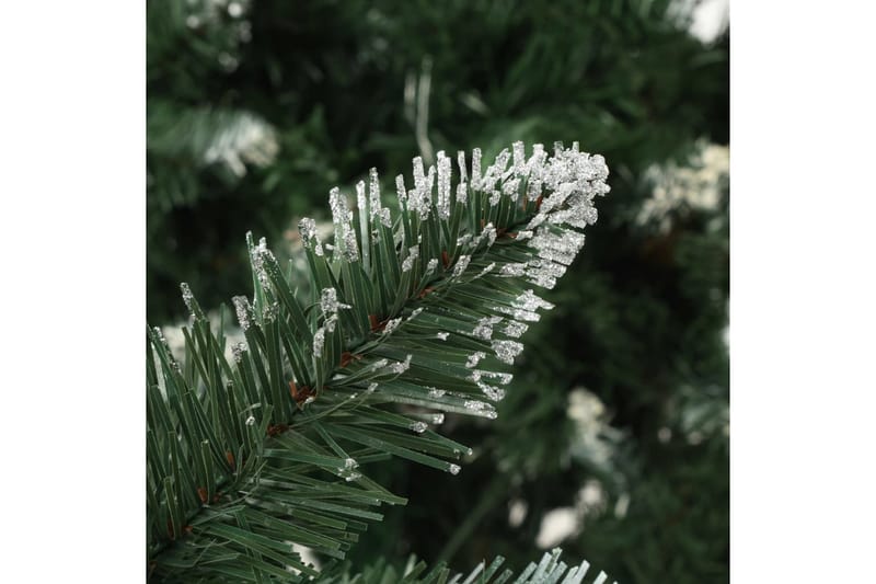 Plastgran med kottar och vitt glitter 210 cm - Grön - Inredning - Julpynt & helgdekoration - Julpynt & juldekoration - Plastgran