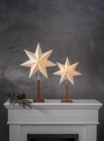 Karo Adventsstjärna på Fot 34 cm - Jullampa i papper & trä - Vit - Inredning - Julpynt & helgdekoration - Julpynt & juldekoration