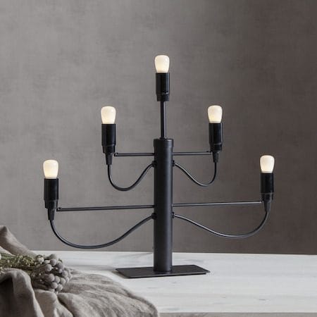Milano Stor Adventsljusstake 46 cm - Ljusstake i Metall för Advent - Svart - Inredning - Julpynt & helgdekoration - Julpynt & juldekoration