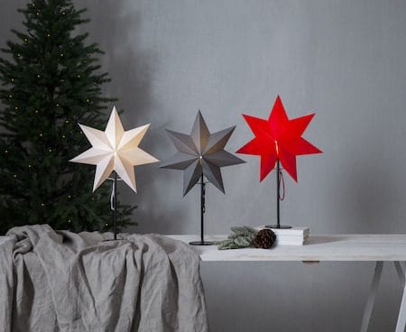 Mixa Adventsstjärna på Fot 50 cm – Jullampa i papper / metall - Vit med svart fot - Inredning - Julpynt & helgdekoration - Julpynt & juldekoration