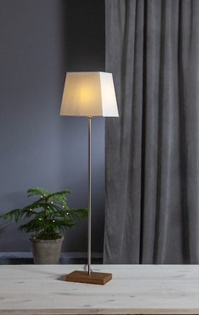 Moa Fot, skärm & stjärna 82 cm - vit och ek - Inredning - Julpynt & helgdekoration - Julpynt & juldekoration