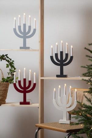 Selma Ljusstake 25 cm - röd - Inredning - Julpynt & helgdekoration - Julpynt & juldekoration