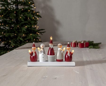 Tomtefamilj Ljusstake 33.5 cm - flerfärgad - Inredning - Julpynt & helgdekoration - Julpynt & juldekoration