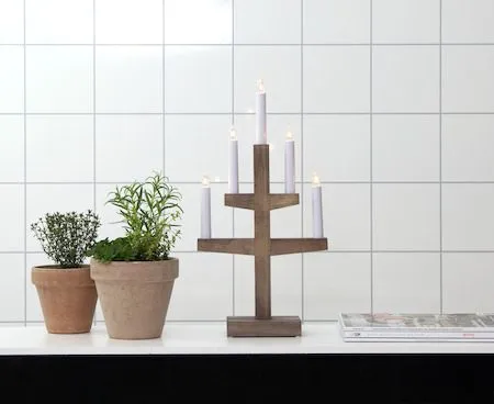 Trapp Adventsljusstake 24 cm - Elljusstake i Trä för Fönster - Mörkbrun - Inredning - Julpynt & helgdekoration - Julpynt & juldekoration