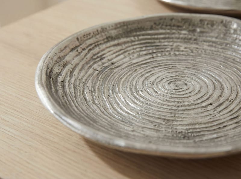 Jelnor Rund dekorationsskål i aluminium - Silver - Inredning - Dekoration & inredningsdetaljer