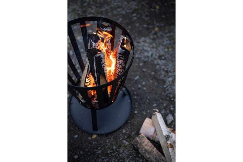 Eldkorg Mustang Redding - Svart - Inredning - Kaminer - Utomhuskamin & eldstad