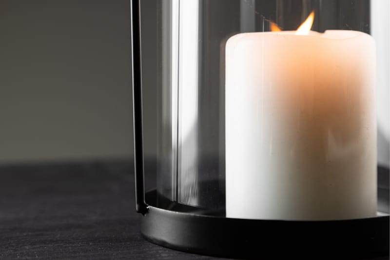 Flora Ljuslykta 13x35 cm - Svart - Inredning - Ljus & dofter - Ljusstake & ljuslykta