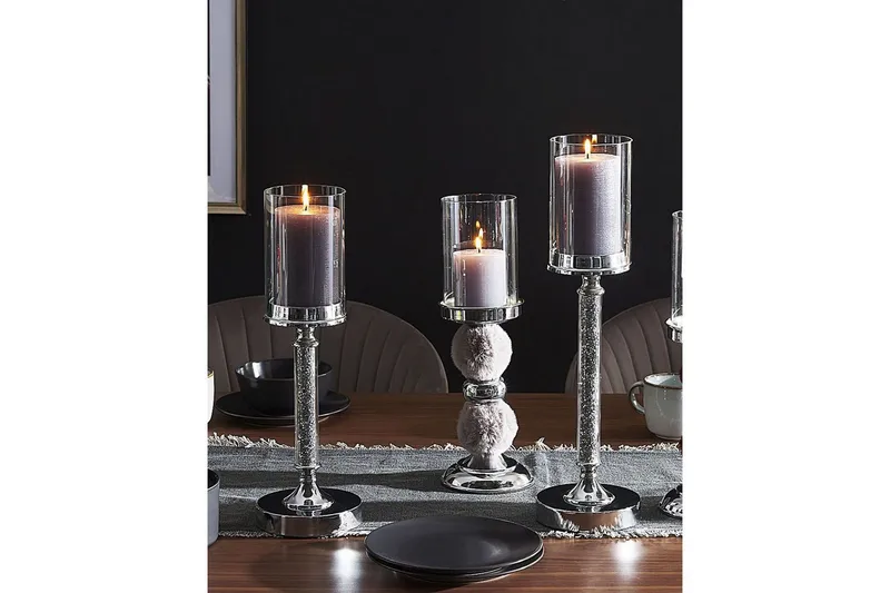 Ljusstake Abbeville Silver, 13x13x48 cm - Silver, 13x13x48 cm - Inredning - Ljus & dofter - Ljusstake & ljuslykta - Kandelaber & bordsljusstake