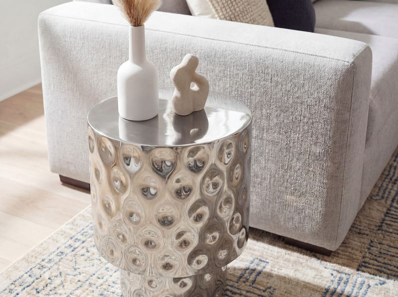 Melnor Runt sidobord 36 cm i aluminium - Silver - Inredning - Ljus & dofter - Ljusstake & ljuslykta