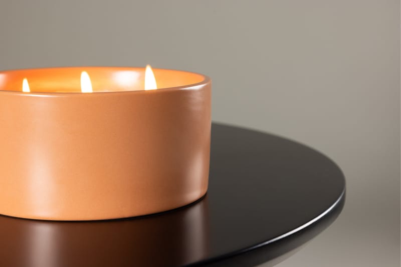 Douglas Doftljus - Brun - Inredning - Ljus & dofter - Stearinljus - Doftljus