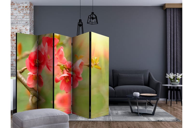 Rumsavdelare - Azalea reflected in the water II 225x172 - Artgeist sp. z o. o. - Inredning - Rumsavdelare - Vikskärm