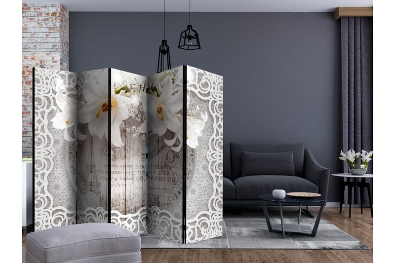 Rumsavdelare Lilies and Quilted Background II 225x172 cm - Artgeist sp. z o. o. - Inredning - Rumsavdelare - Vikskärm