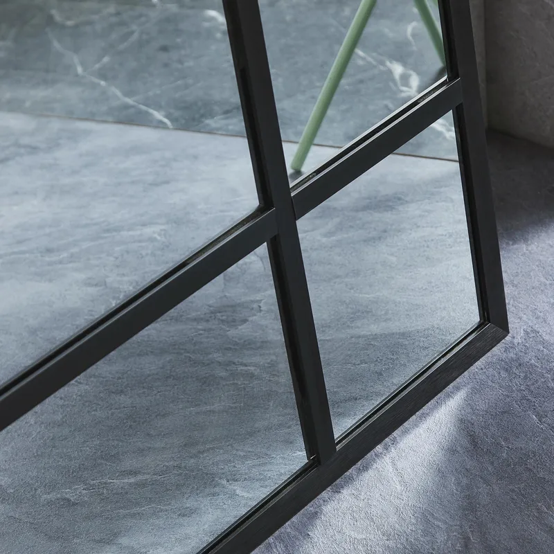 Stor helkroppsspegel 110x220cm | Spröjsad | Svart ram - Inredning - Speglar - Helkroppsspegel