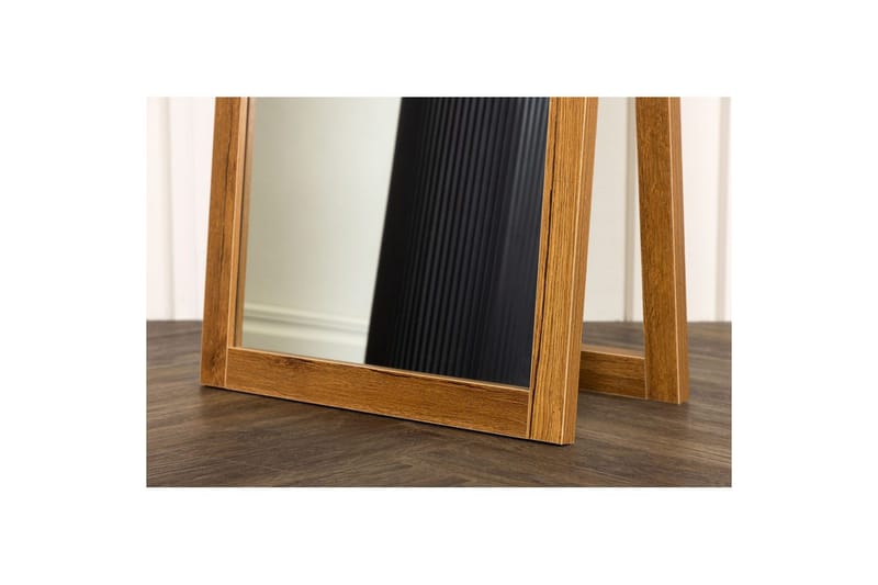 Vägghängd spegel Sebring - Valnöt - Inredning - Speglar - Väggspegel