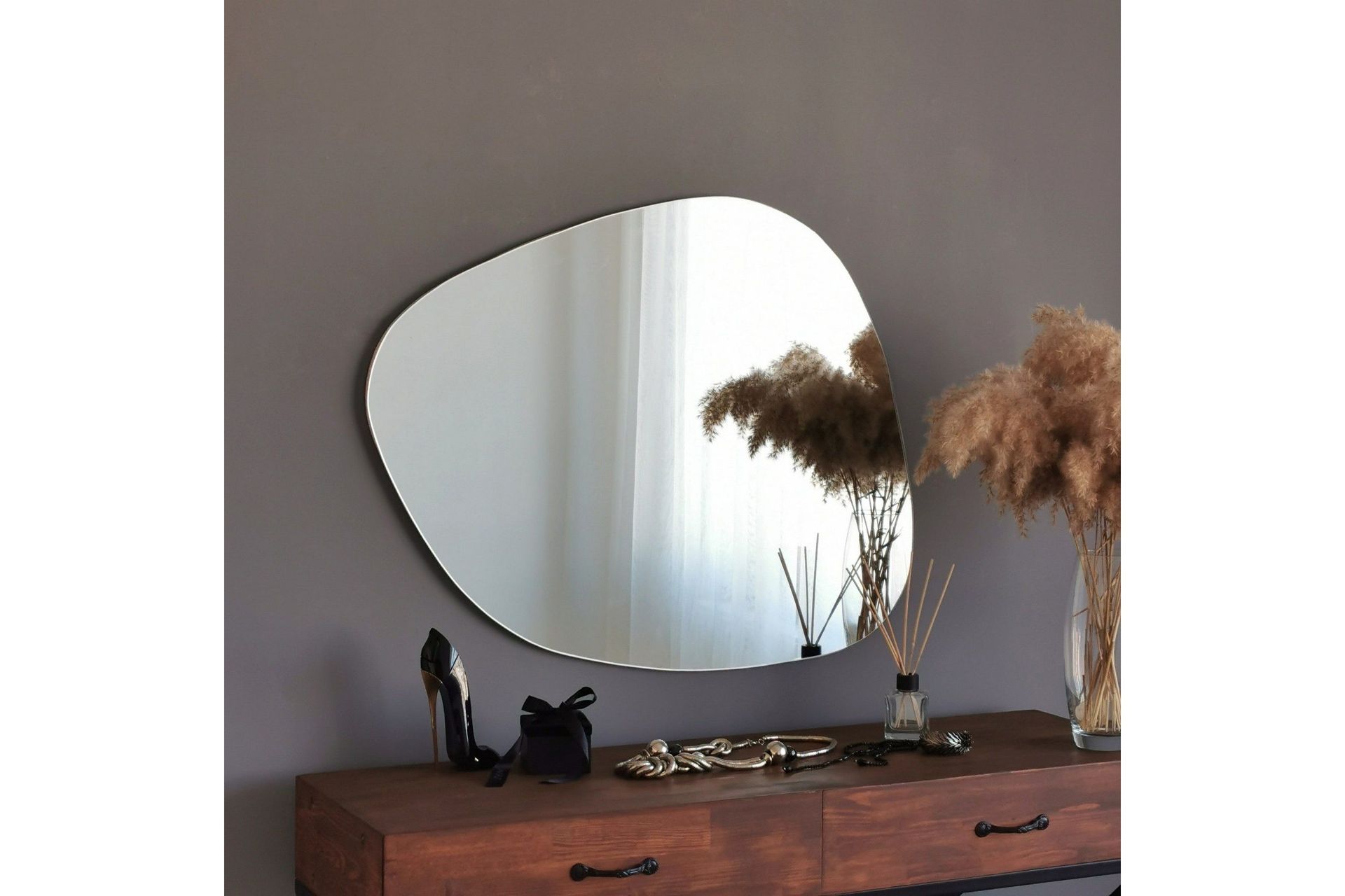 Asymmetrisk Spegel 67x85 cm Svart - Inredning - Trademax