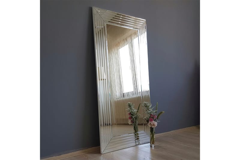 Garciamartinez Dekorationsspegel 130 cm - Silver - Inredning - Speglar - Väggspegel