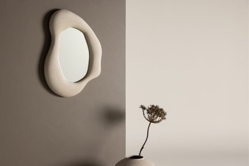 Louisville Vägghängd Spegel 49x70 cm - Beige - Inredning - Speglar - Väggspegel