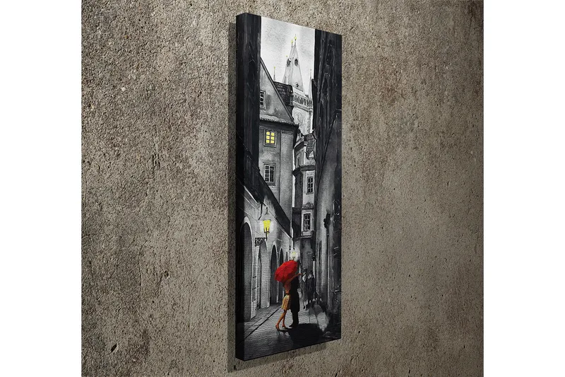 Canvastavla 30x80 cm - Kvinna med röd paraply i en mörk gränd - Röd / Svart / Grå - Inredning - Tavlor & konst - Canvastavlor