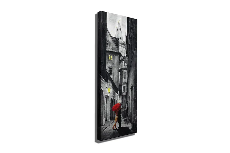 Canvastavla 30x80 cm - Kvinna med röd paraply i en mörk gränd - Röd / Svart / Grå - Inredning - Tavlor & konst - Canvastavlor