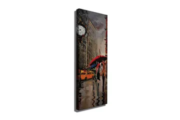 Canvastavla 30x80 cm - Livlig stadsscen med människor som går under paraplyer i regnet - Röd / Gul / Grå - Inredning - Tavlor & konst - Canvastavlor