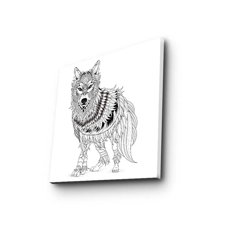 Canvastavla 45x45 cm - Detaljerad illustration av en varg med fjädrar och ornamentala mönster - Svart / Vitt - Inredning - Tavlor & konst - Canvastavlor