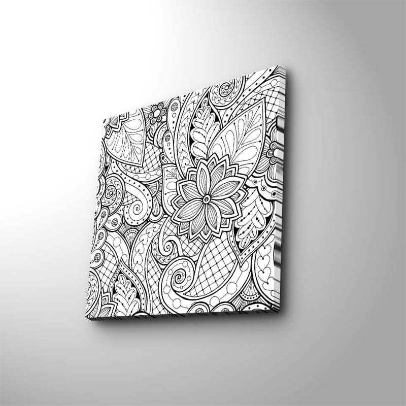 Canvastavla 45x45 cm - Detaljerad svartvit mönsterdesign med blommor och svängda linjer - Svart / Vitt - Inredning - Tavlor & konst - Canvastavlor
