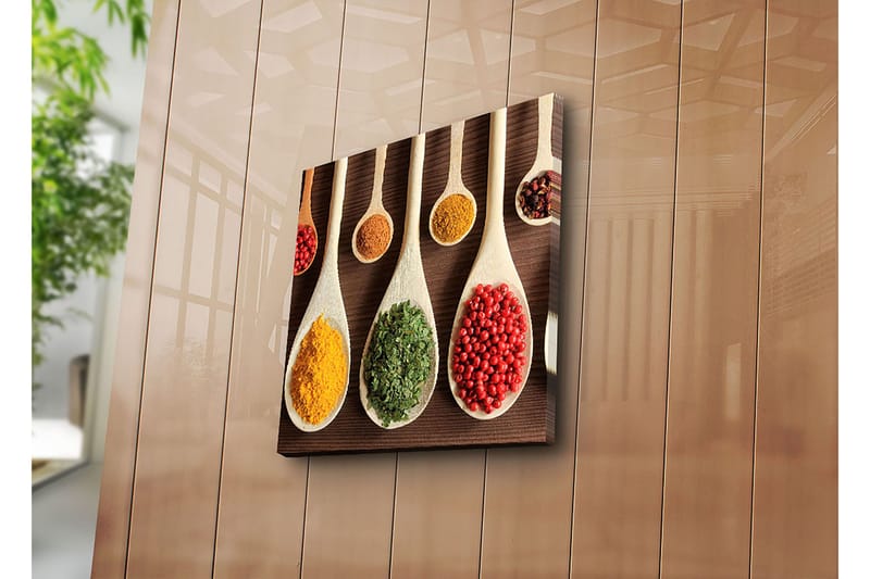 Canvastavla 45x45 cm - Färgglada kryddor i träskedar - Gul / Grön / Röd - Inredning - Tavlor & konst - Canvastavlor