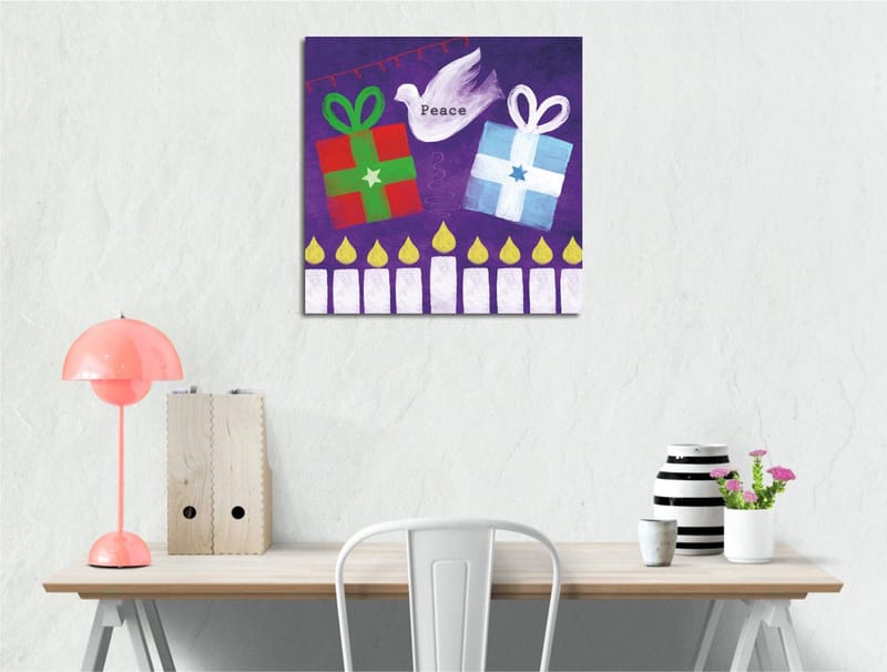 Canvastavla 45x45 cm - Färgglada presenter med en fredsduva i en lekfull komposition - Grön / Röd / Lila - Inredning - Tavlor & konst - Canvastavlor